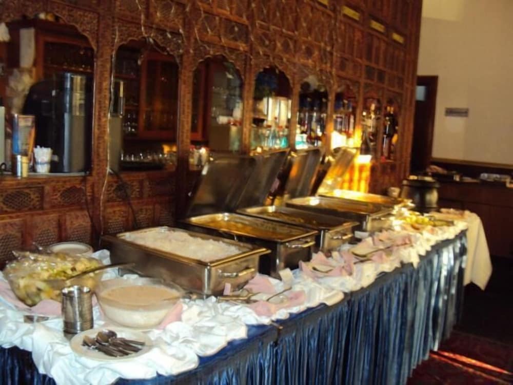 Фото Hotel Starkenburger Hof