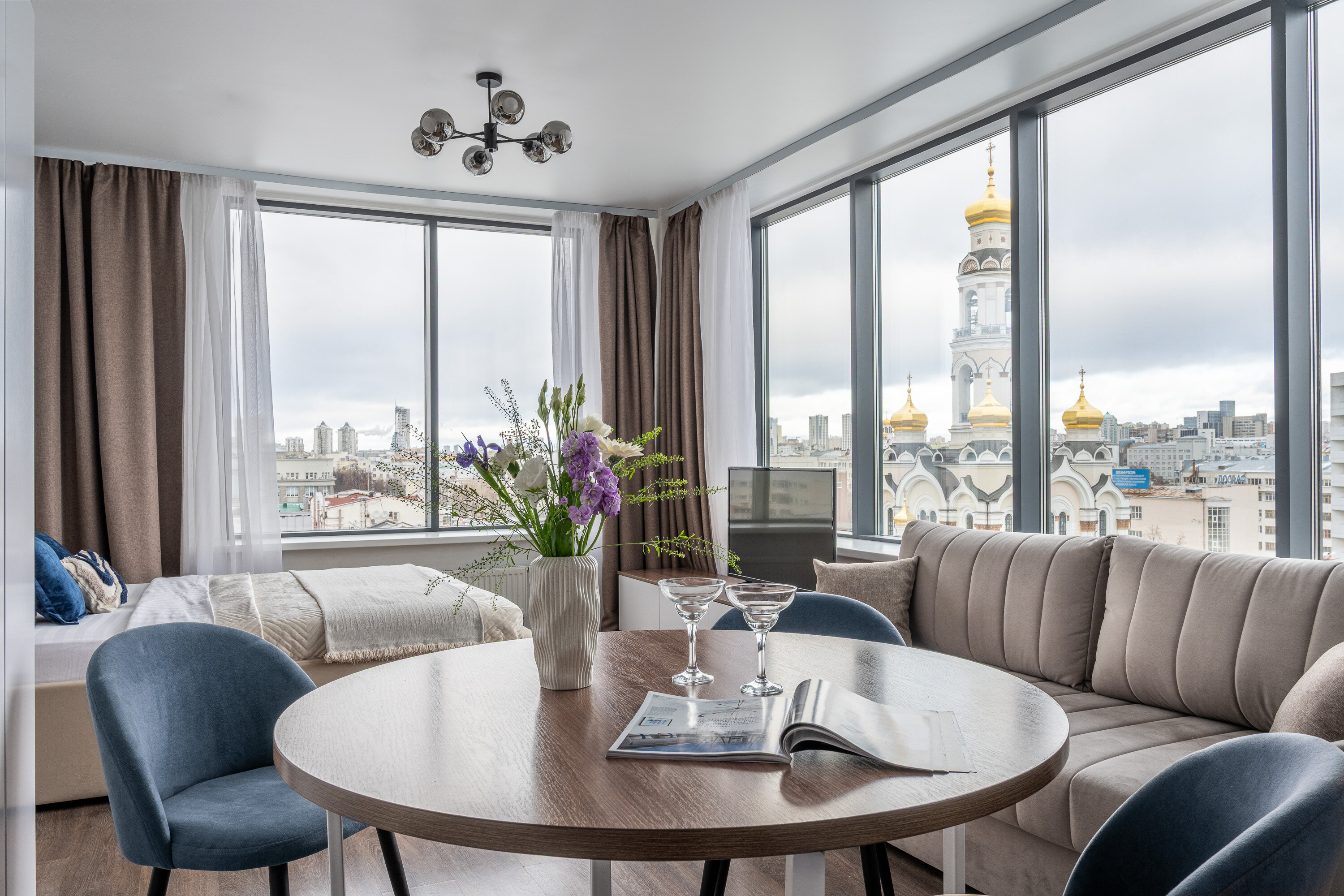 Фото отеля 1