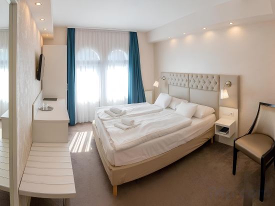 Фото Bástya Wellness Hotel Miskolctapolca