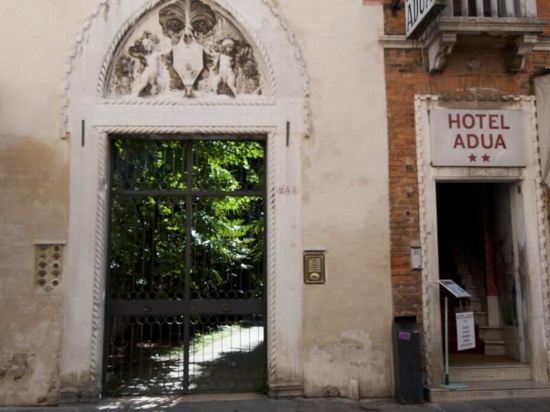 Фото Adua Hotel