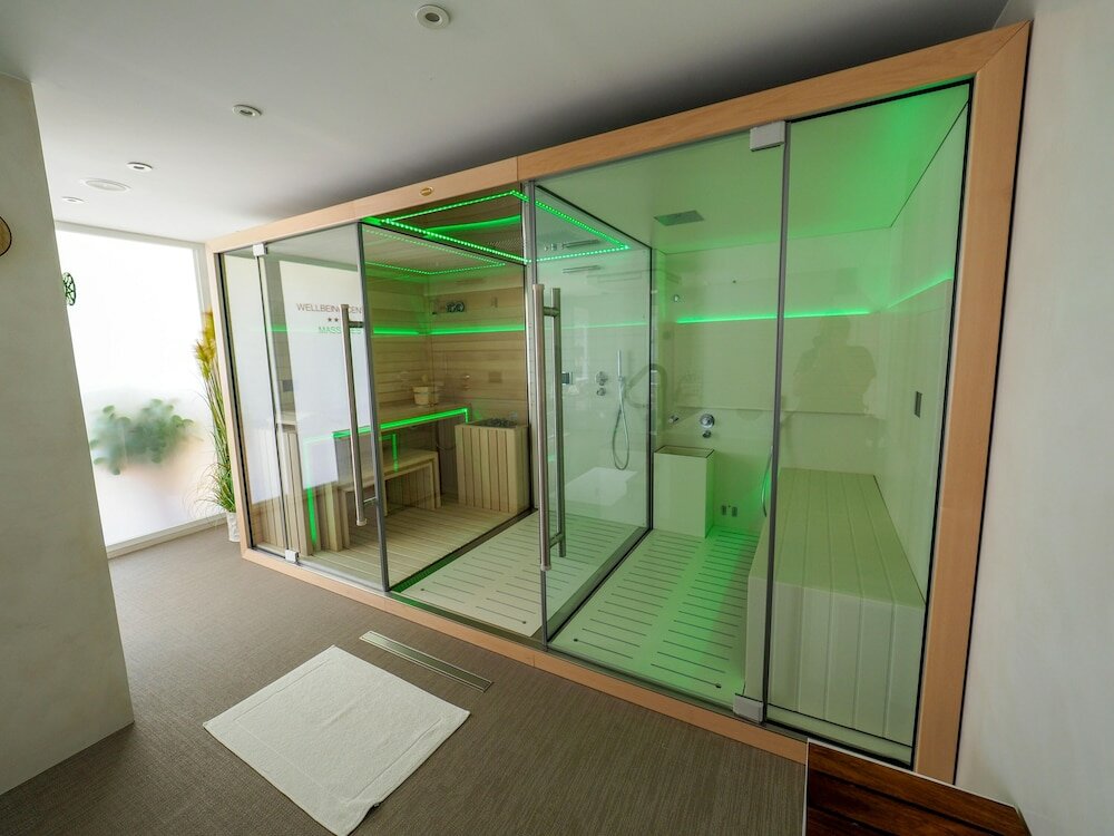 Фото Hotel Royal Plaza