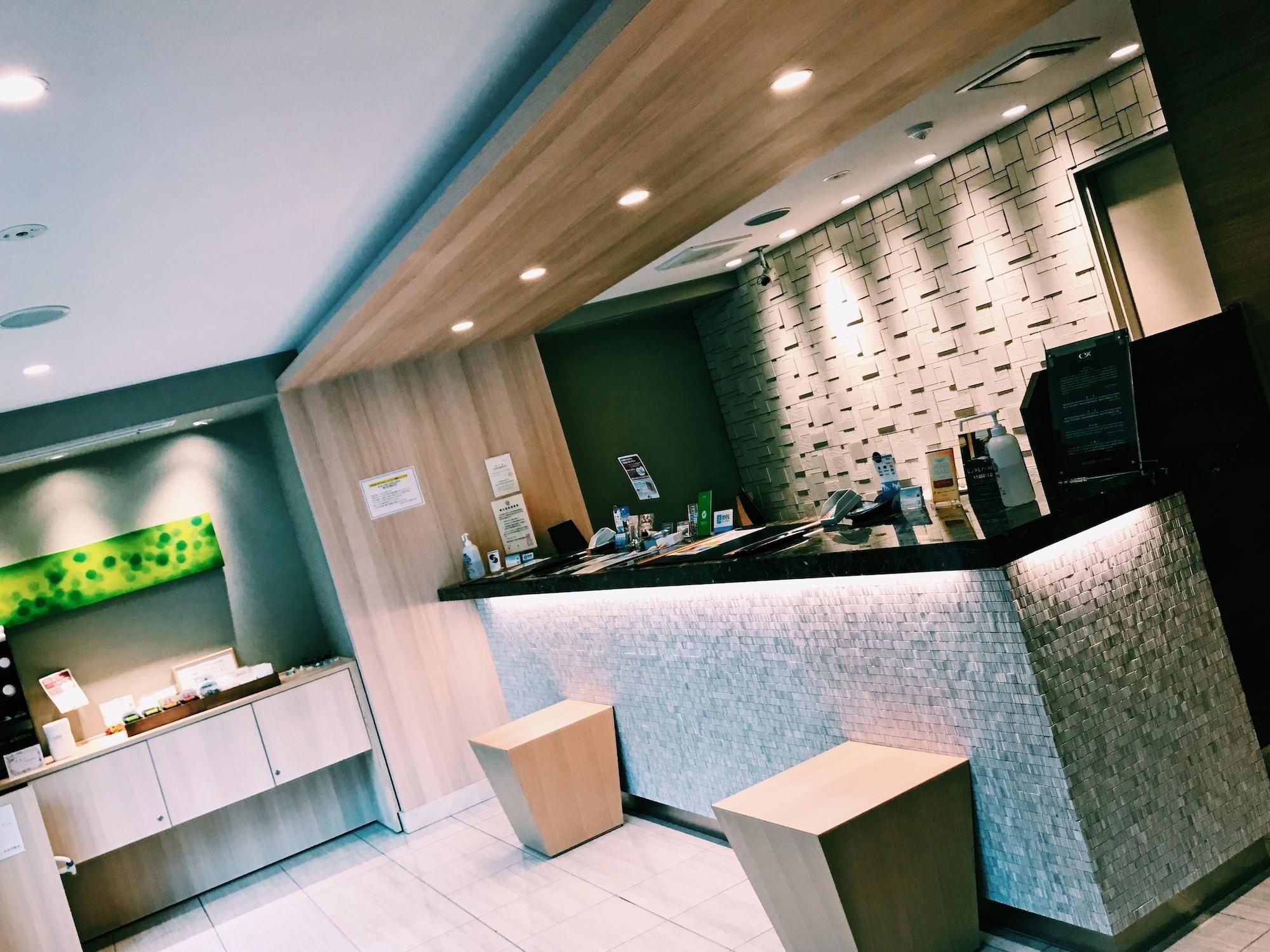 Фото Smile Hotel Shinagawa Sengakuji