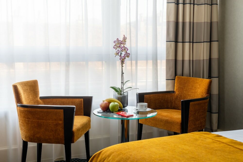 Фото Hotel Auteuil