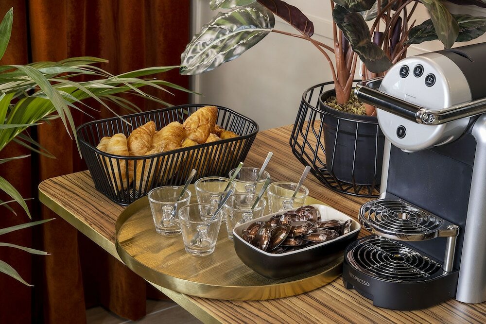 Фото Le Rocroy Hotel & SPA Paris 