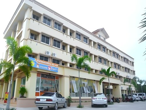 Гостиница Chanthanee Hotel в Чантхабури