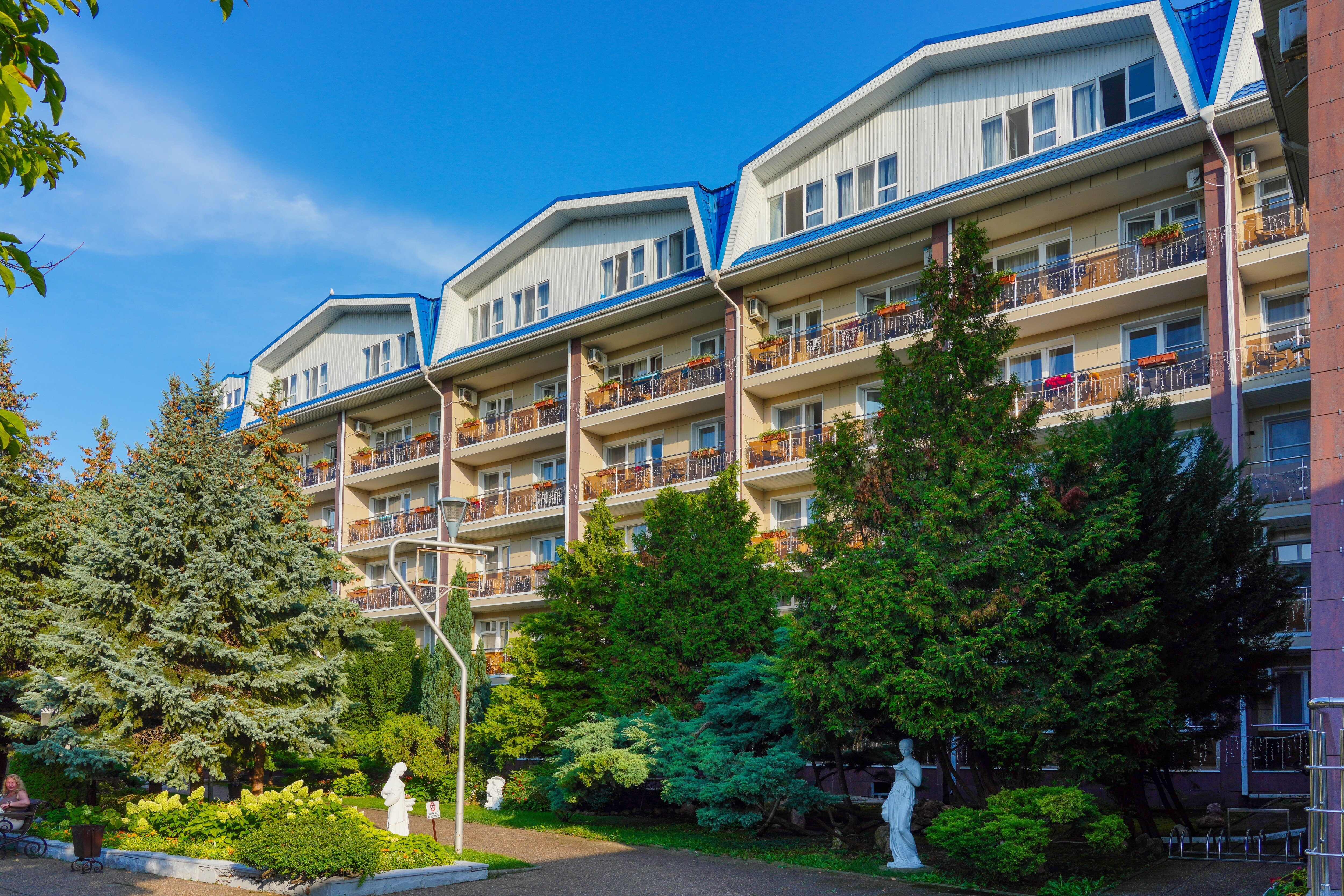 Фото отеля 2