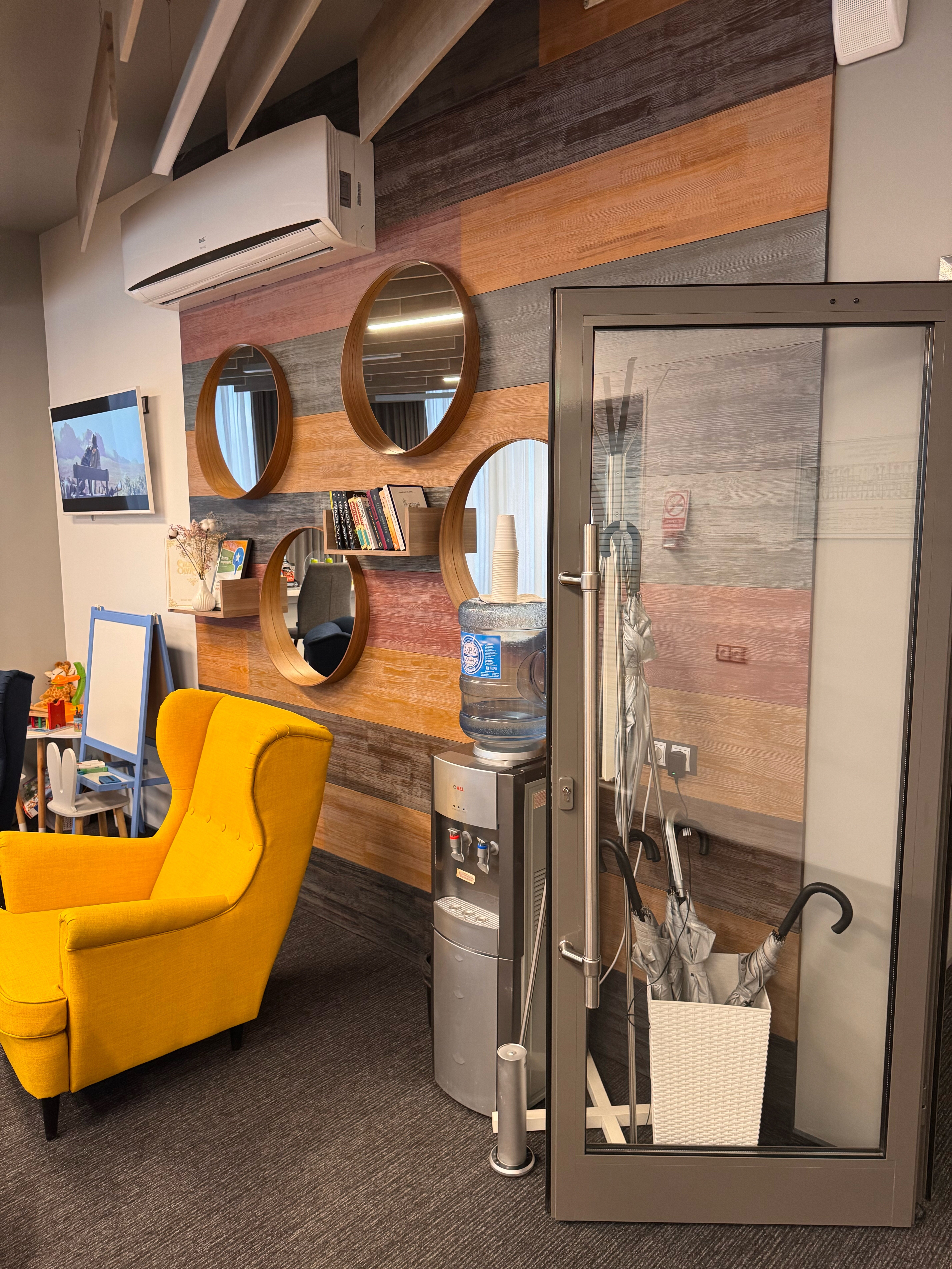 Фото Urban Hotel