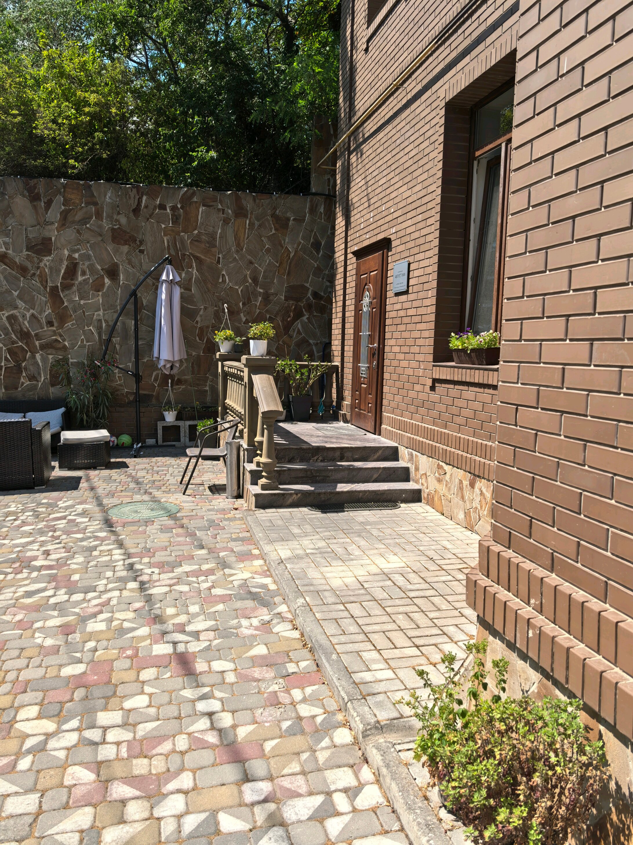 Фото Август inn