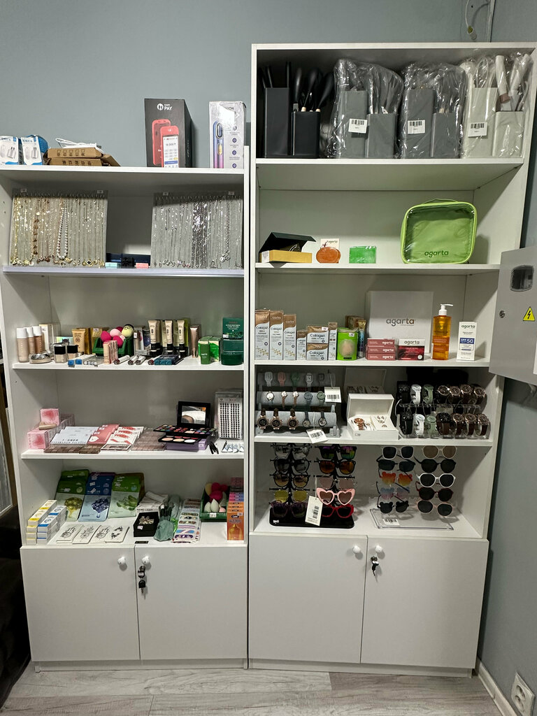 Perfume and cosmetics shop Aspan, Almaty, photo