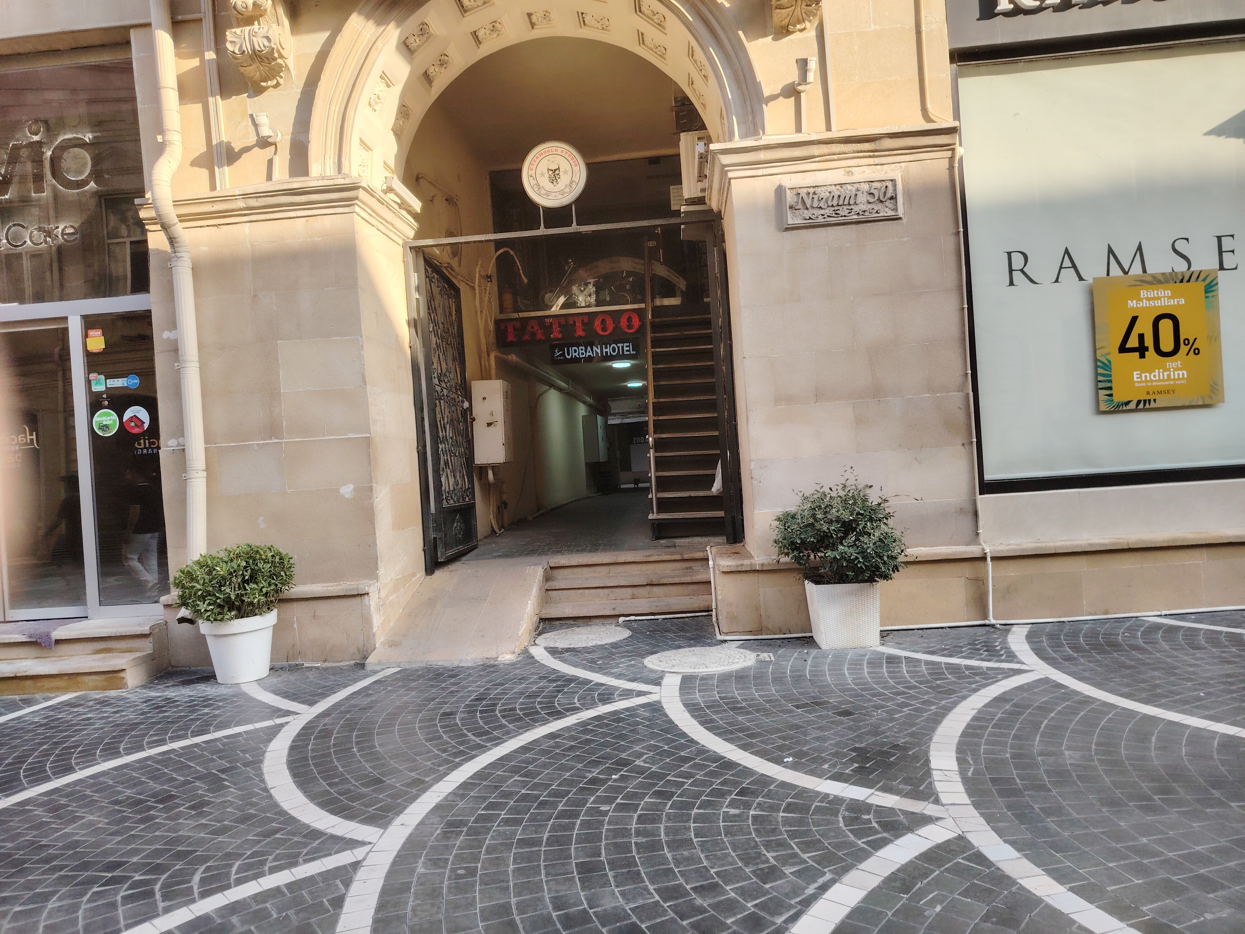 Фото отеля 1