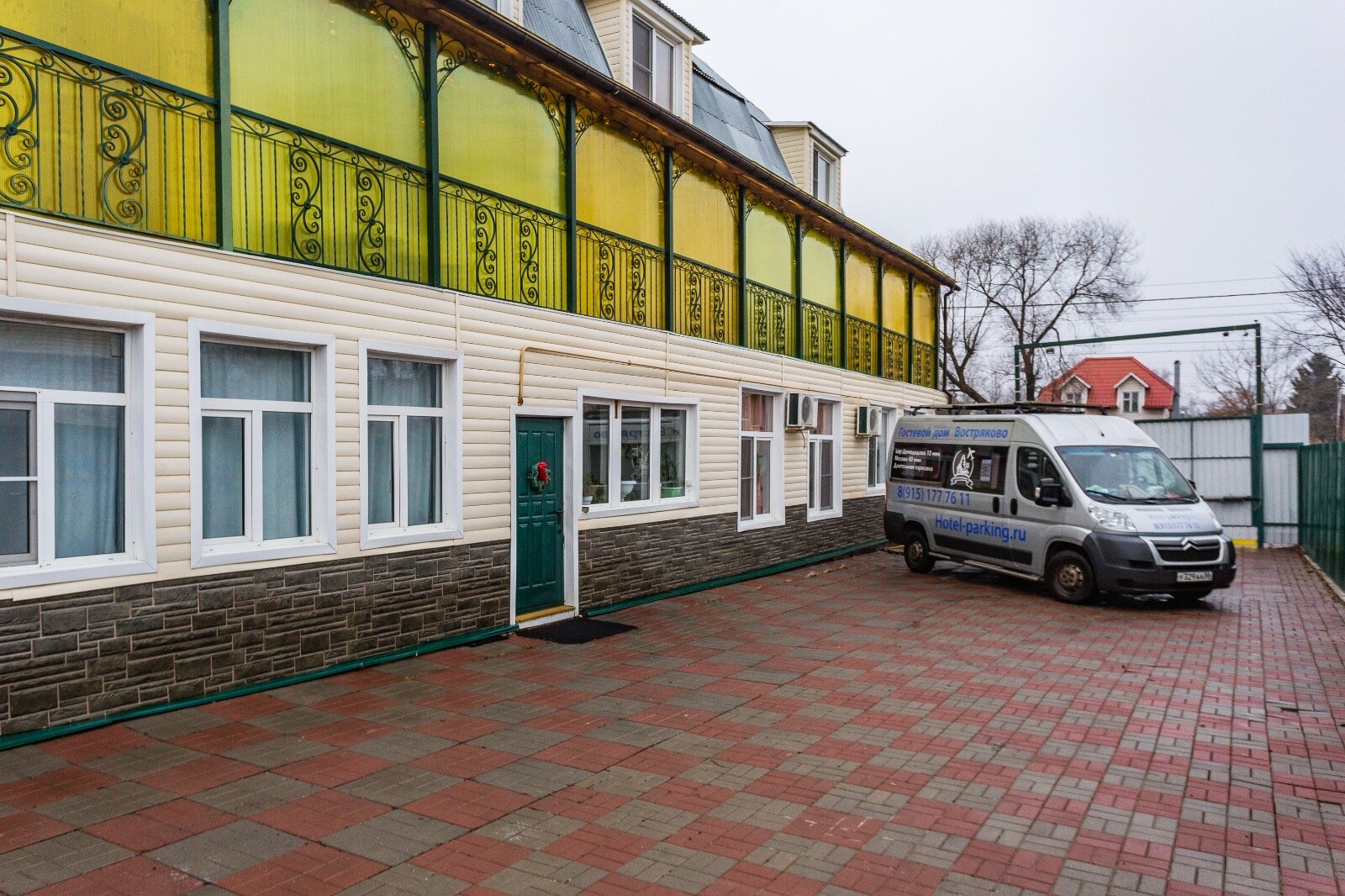 Фото отеля 1