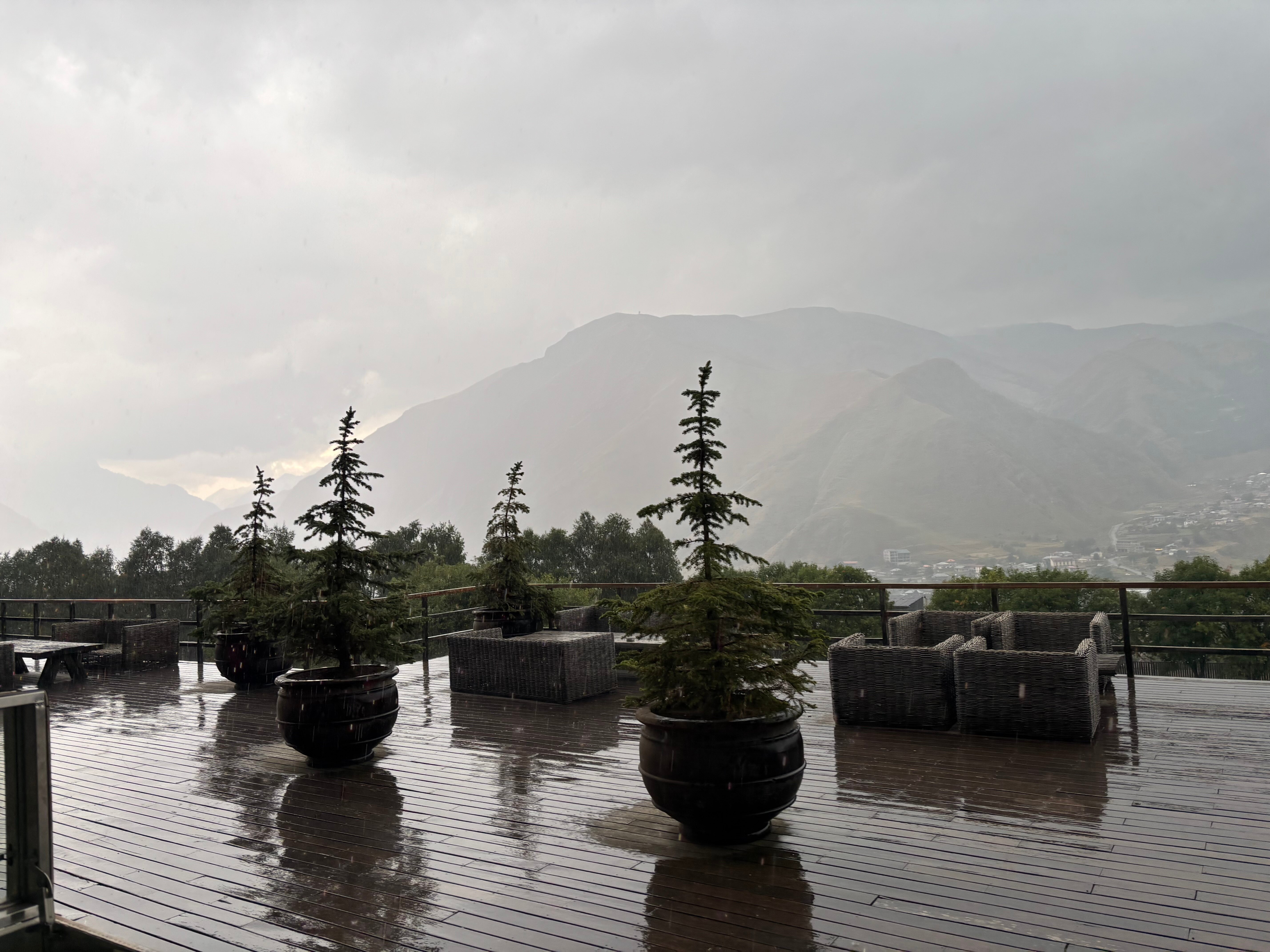 Фото Rooms Hotel Kazbegi