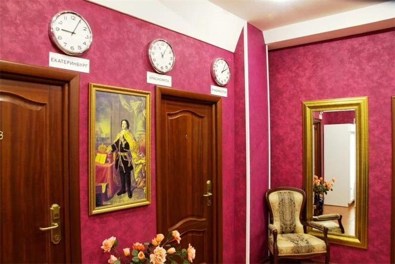 Фото Сова на Преображенской площади