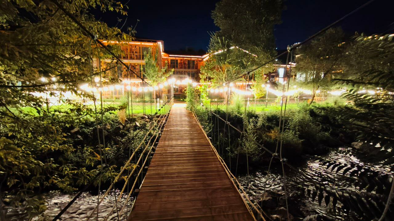 Фото Red Bridge Yerevan