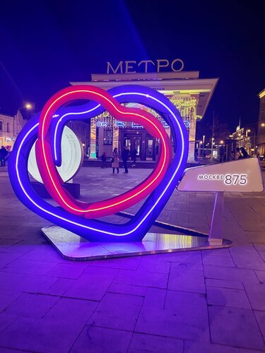 Onam oglini jinsiy aloqa uchun video yaratishga kondirgan