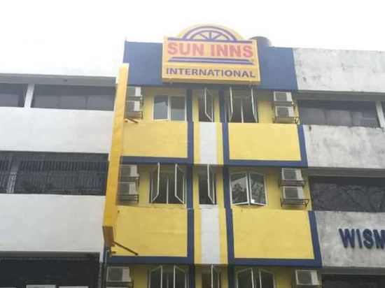 Фото отеля 1