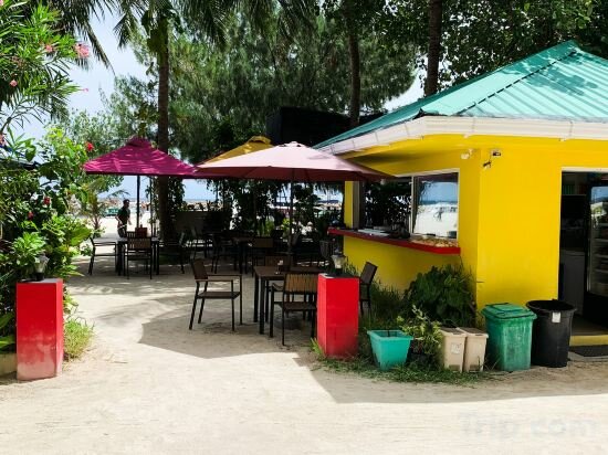 Фото ICom Marina Sea View