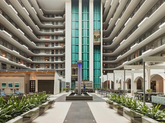 Фото Embassy Suites by Hilton Miami International Airport