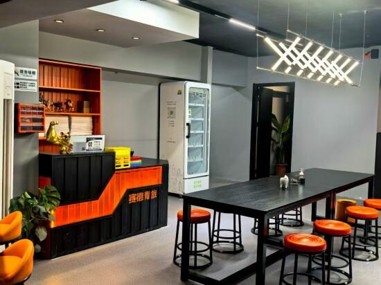 Hotel Side Rainbow Hostel, Nanning, photo