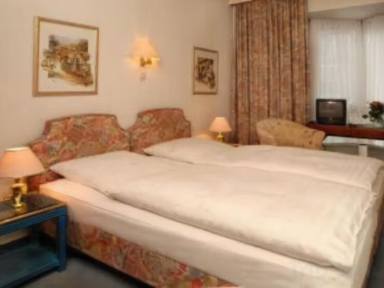 Фото Hotel Arde Köln