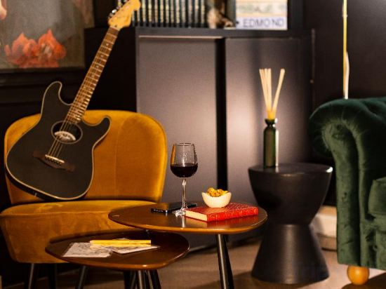 Фото Hôtel Edmond W