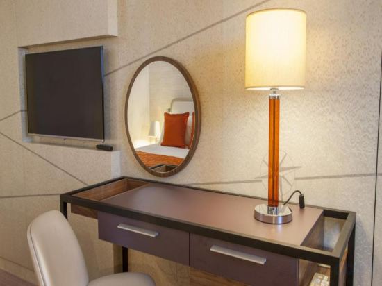 Фото Crowne Plaza London - Kings Cross, an Ihg Hotel