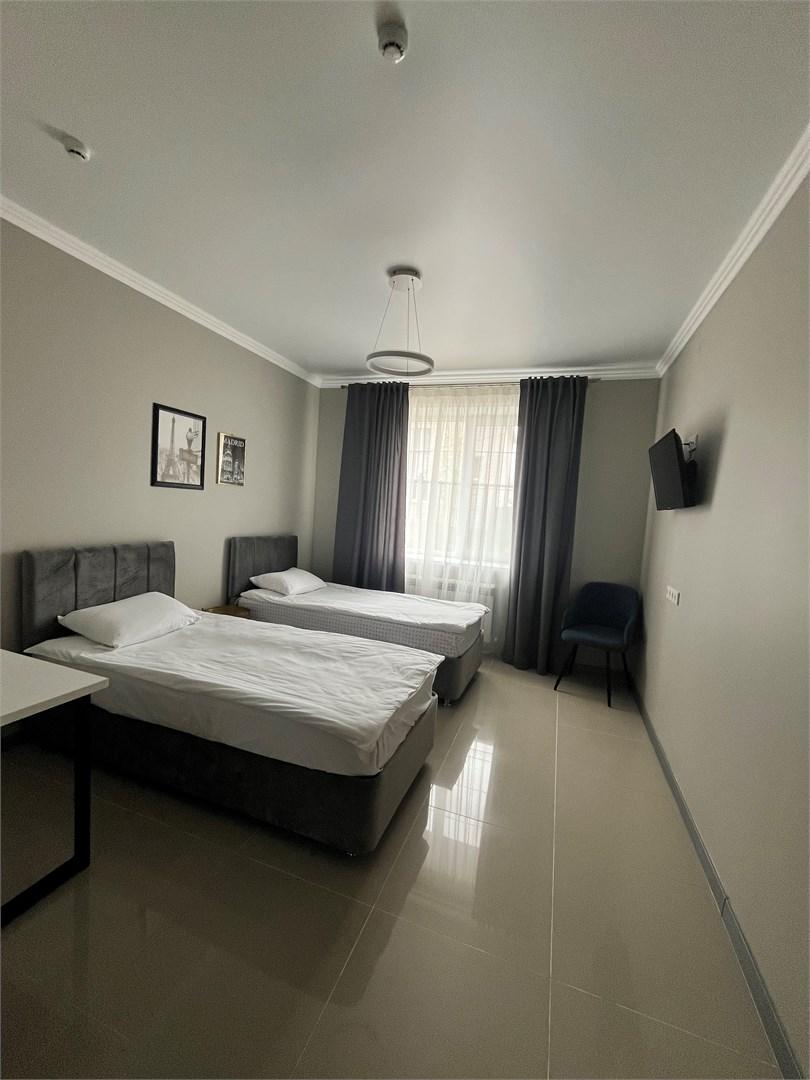 Фото отеля 2