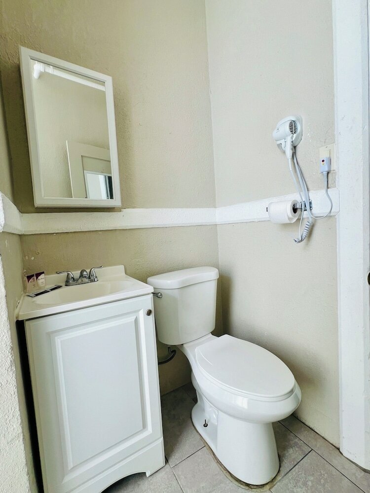 Фото Admiral Hotel