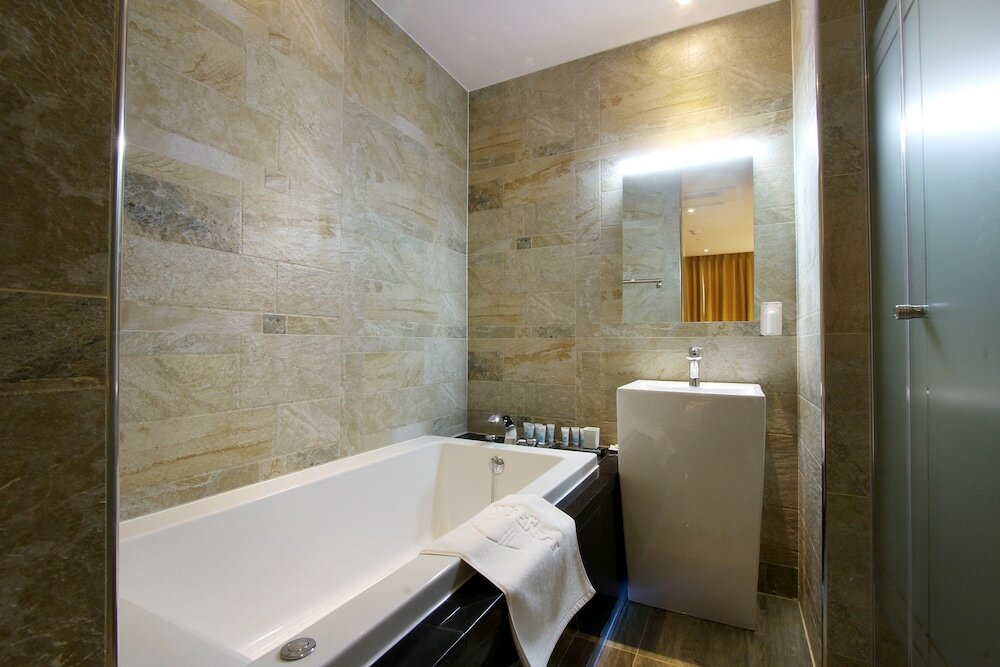 Фото Royal Prime Hotel