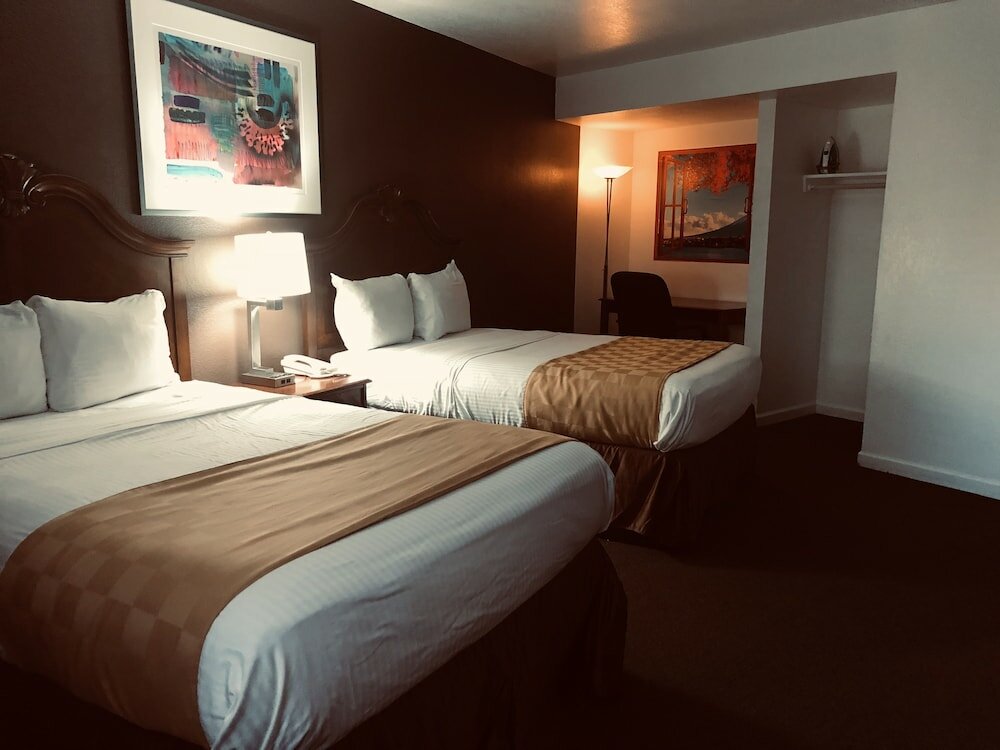 Фото Knights Inn Los Angeles Central / Convention Center Area