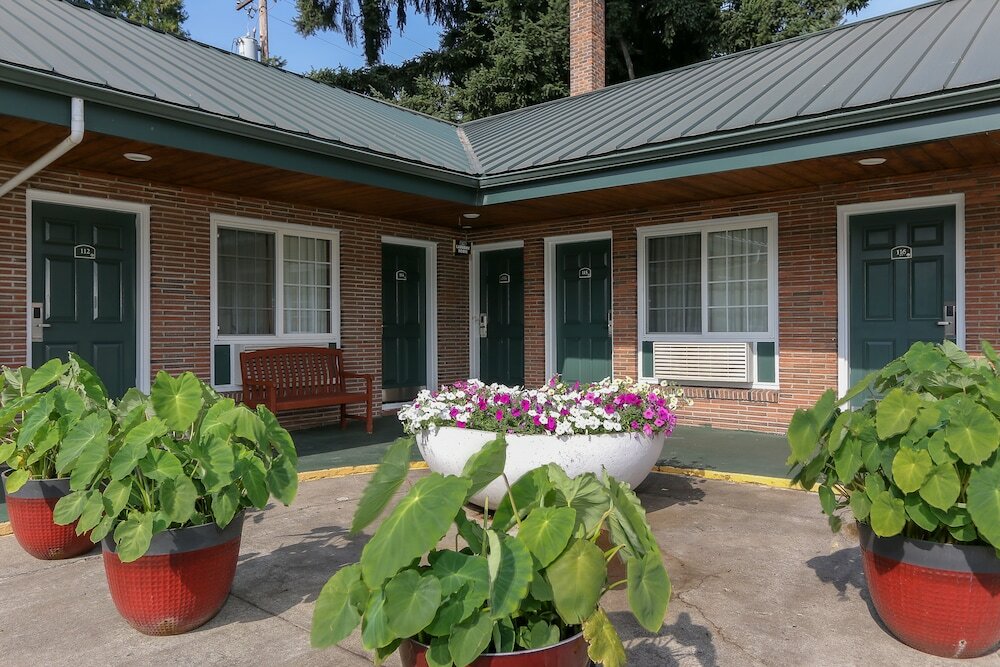 Фото Courtesy Inn Eugene Downtown