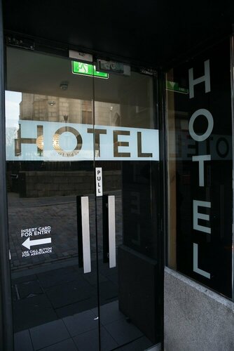 Внешний вид отеля Siberia Bar & Hotel в Абердине, фото 3