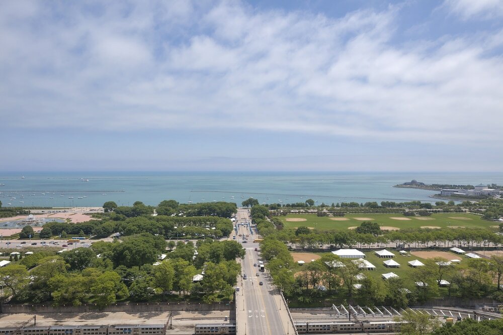 Фото The Blackstone, Autograph Collection