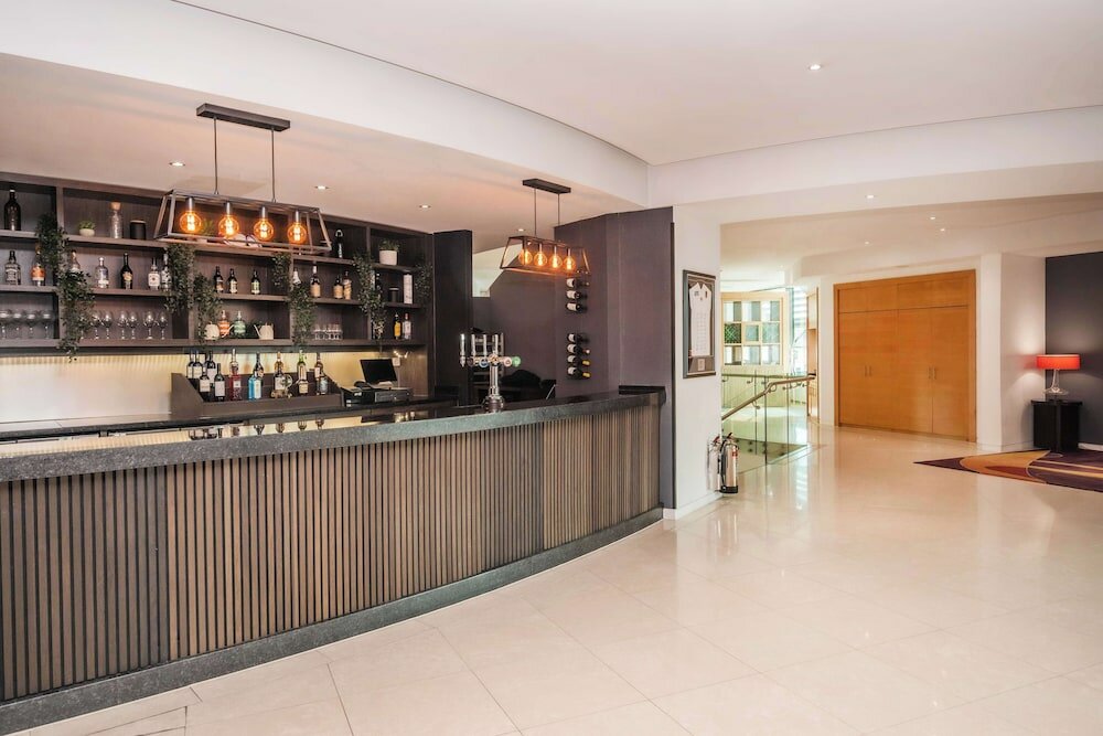 Фото Radisson RED London Twickenham