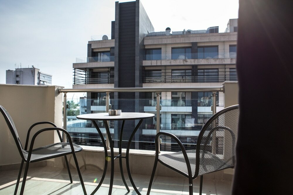 Фото Limani Comfort Rooms