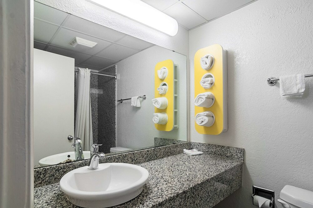 Фото Motel 6 Oklahoma City, Ok - South