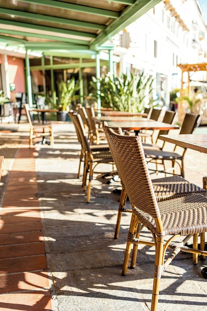 Фото Hotel du Golfe