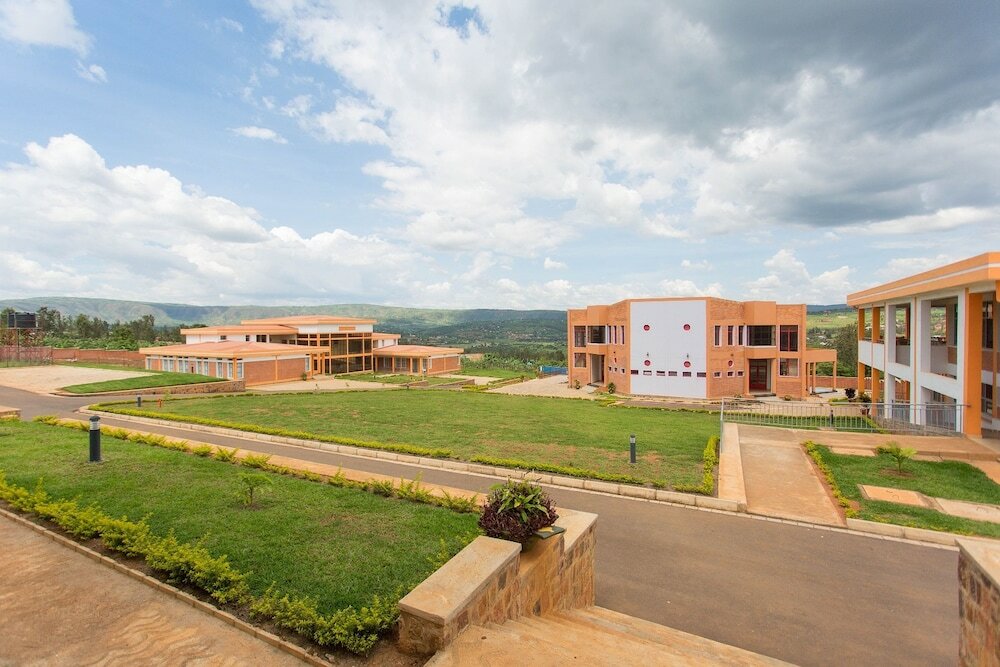 Фото Cenetra Hotel