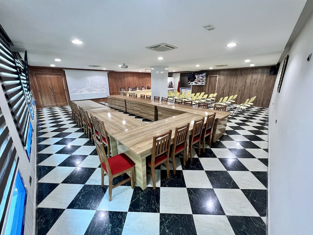 Фото Hotel Annakhil