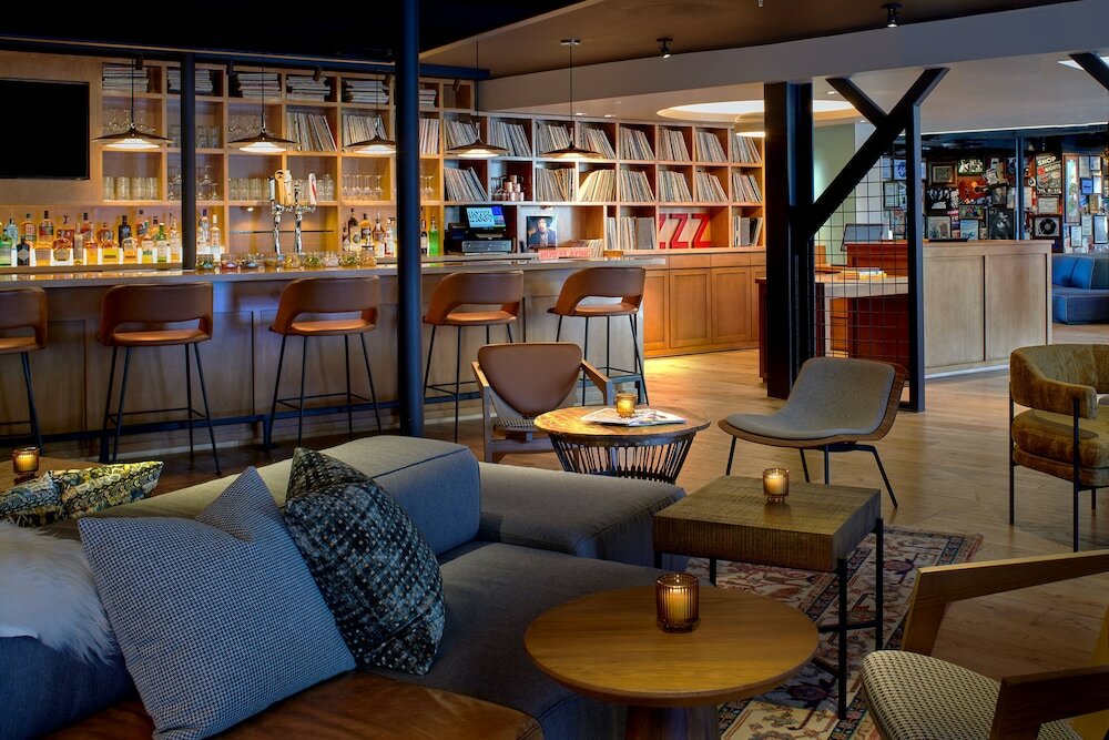 Фото Hotel Ziggy Los Angeles