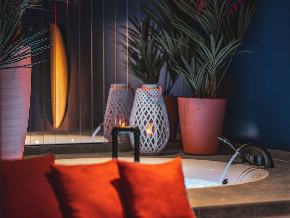 Фото Chouchou Hotel