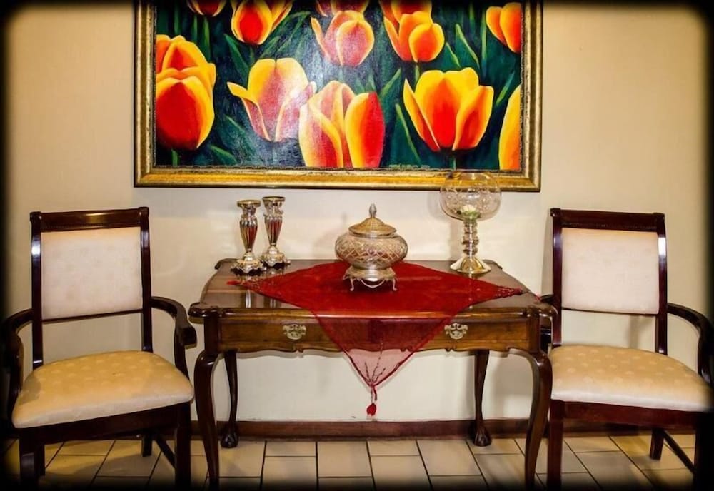 Фото Pretoria North Lodge