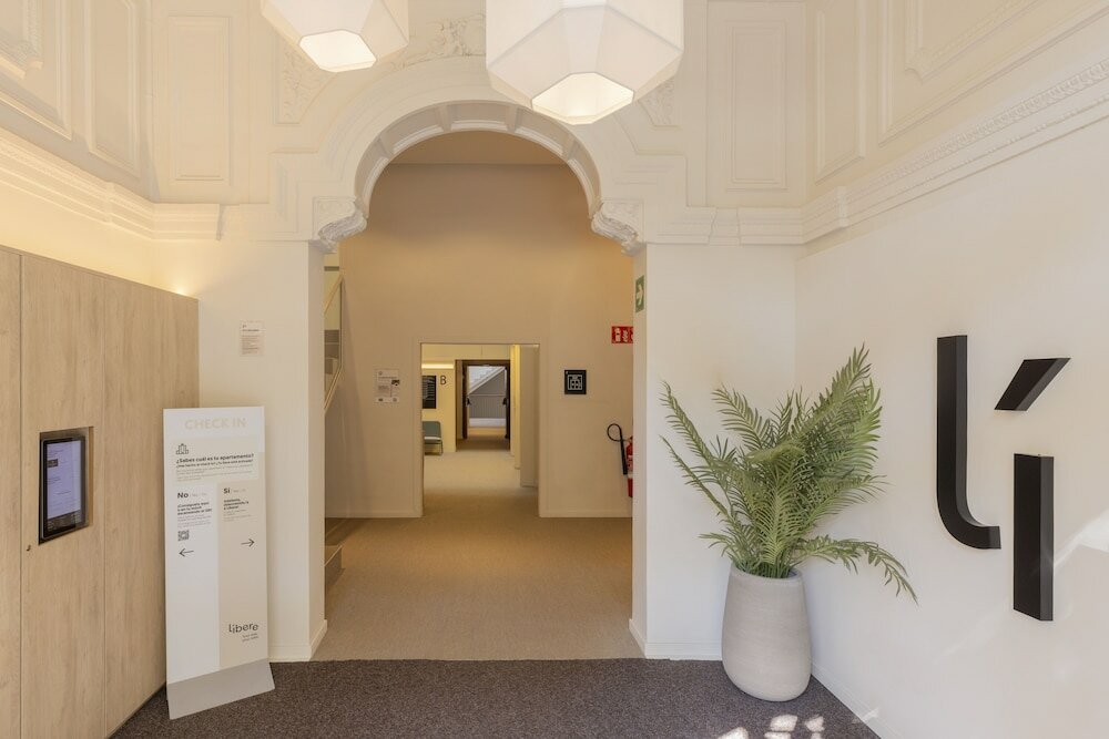 Фото Líbere Barcelona Sant Antoni