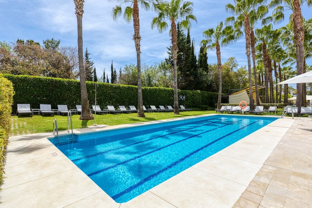 Фото Senator Banús