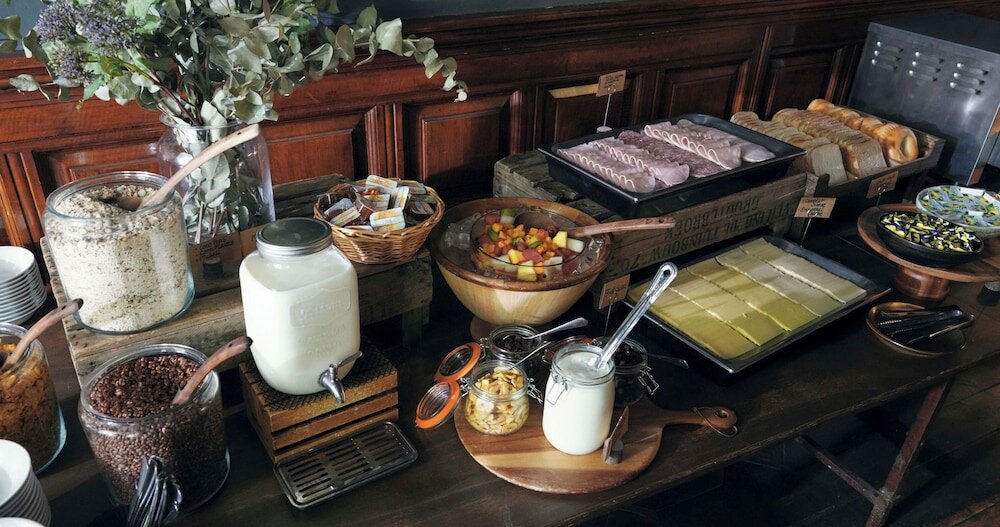 Фото Columbia Hotel