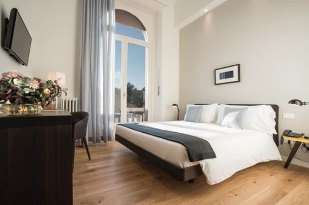 Фото 7Florence B&B