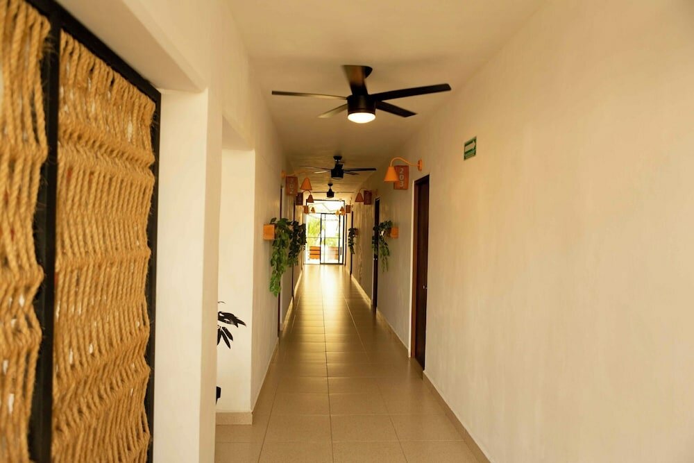 Фото Nomads Hotel & Rooftop Pool Cancun