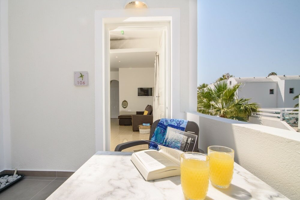 Фото De_naxia Suites