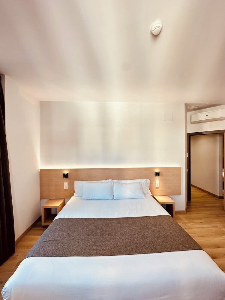 Фото Hostal Sol Square Madrid