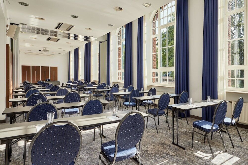 Фото Sheraton Hanover Pelikan Hotel